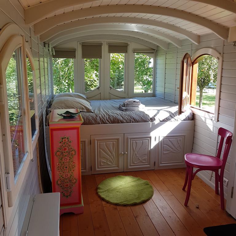 Maison D'Hotes Il Etait Une Fois Pont-Évêque Exteriör bild