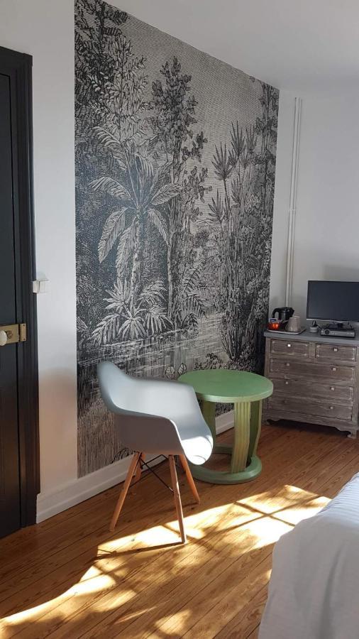 Maison D'Hotes Il Etait Une Fois Pont-Évêque Exteriör bild